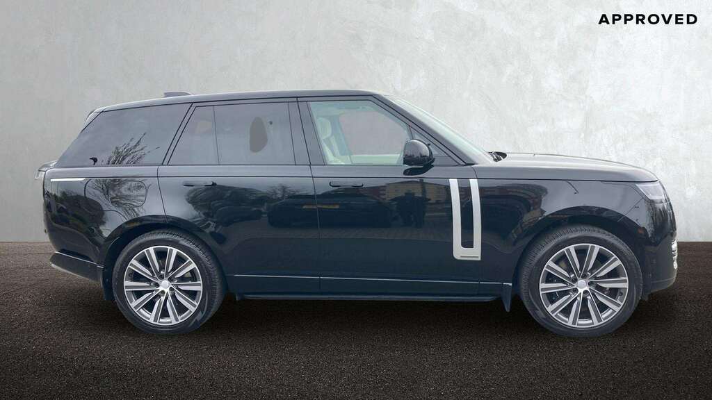 Land Rover Range Rover 3.0 P550e 2023 Black #3