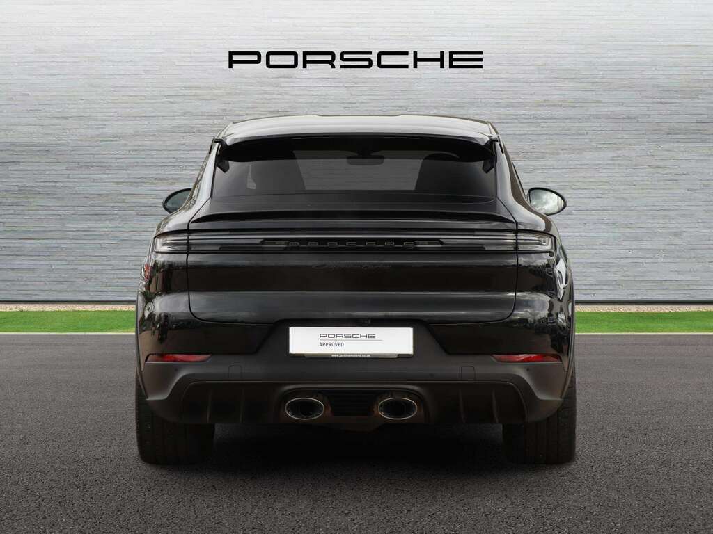 Porsche Cayenne Cayenne Turbo E-hybrid Coup With Gt Package My24 EY74UTK Black #4