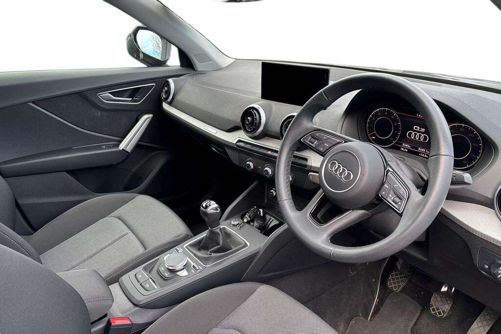 Audi Q2 35 Tfsi Sport 2023 MJ23NLN Grey #6