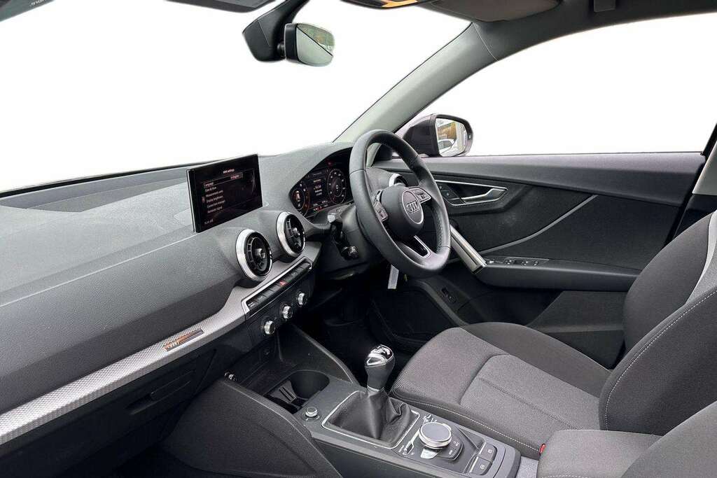 Audi Q2 35 Tfsi Sport 2023 MJ23NLN Grey #2