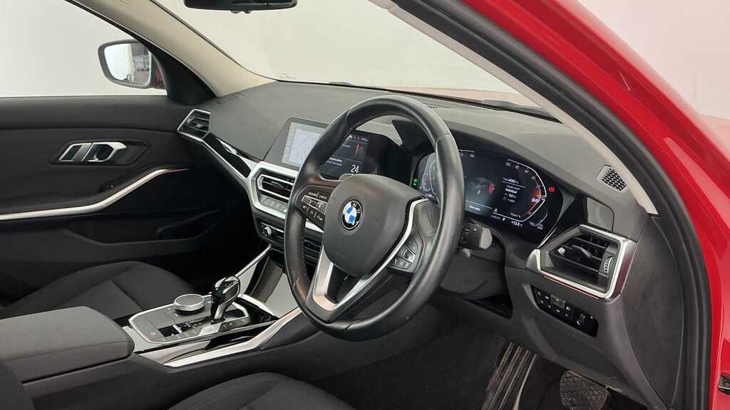 BMW 3 Series 320I Xdrive Se Pro Step 2021 YO71DHL Red #6