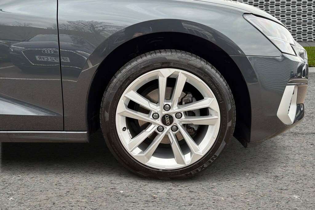 Audi A3 35 Tfsi Sport 2024 KW24BMO Grey #5