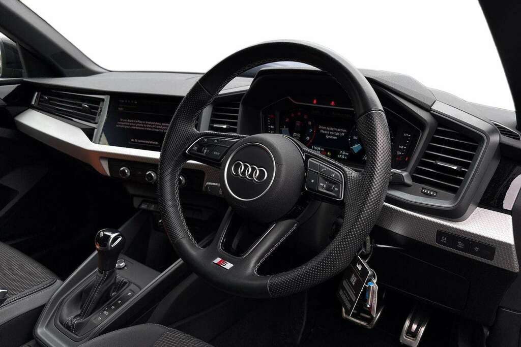 Audi A1 35 Tfsi S Line S Tronic 2024 MJ24HSX Black #5
