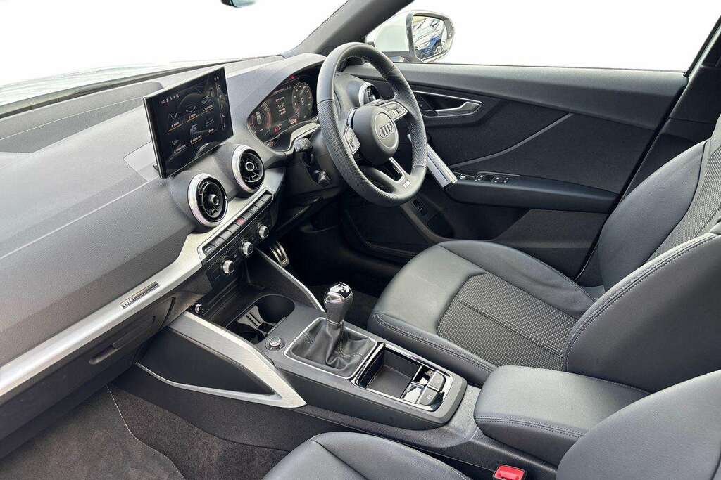 Audi Q2 30 Tfsi 116 S Line 2025 DX75SNN White #2