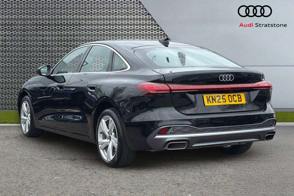 Audi A5 2.0 Tfsi 150 Sport S Tronic 2025 KN25OCB Black #3