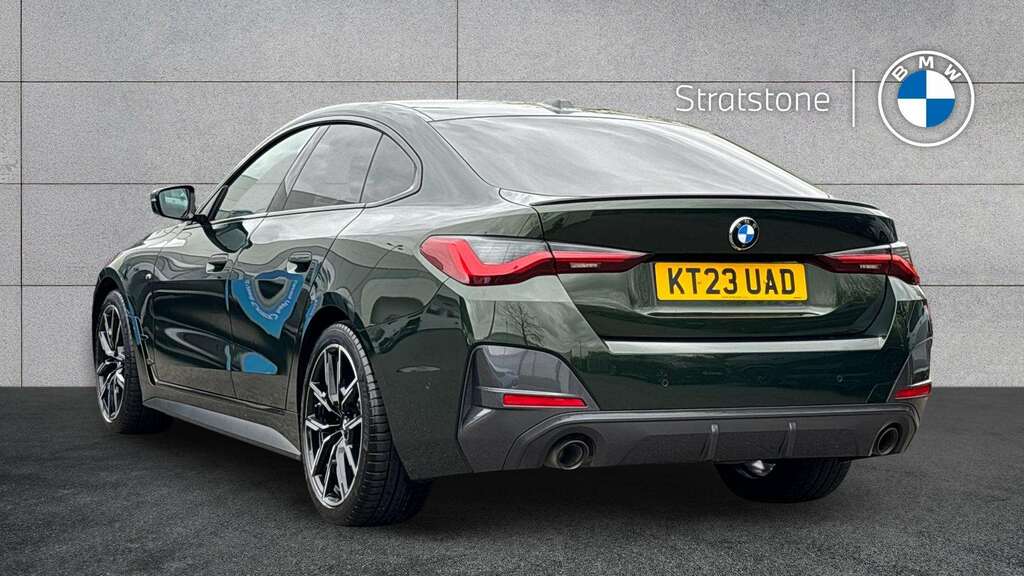 BMW 4 Series 420I M Sport Step 2023 Green