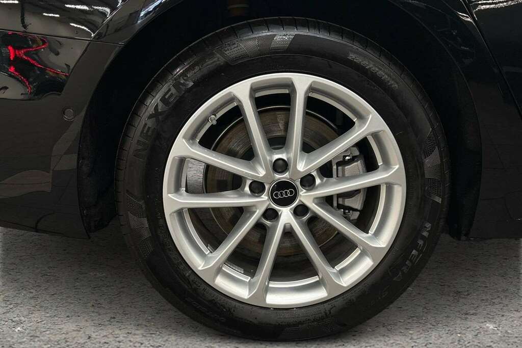 Audi A6 2.0 Tfsi 204 Sport S Tronic 2026 MC75GLV Black #5