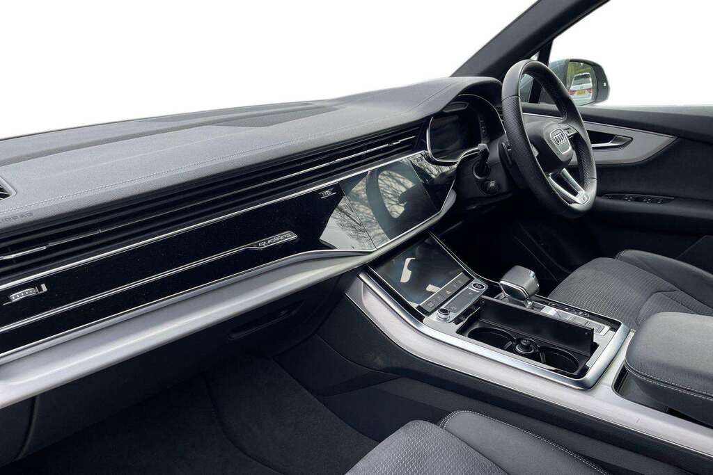 Audi Q7 55 Tfsi Quattro S Line Tiptronic 2023 LL73YGY Grey #2