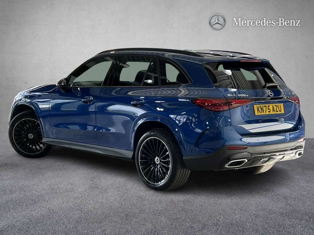 Mercedes-Benz GLC Class 300E 4Matic Urban Edition 9G-tronic 2025 KN75AZU Blue #2