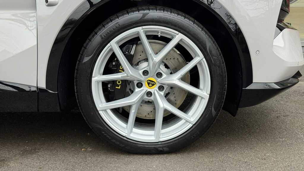 Lotus Eletre 450Kw 600 Gt Se 112Kwh 2025 RV75KOD Grey #5