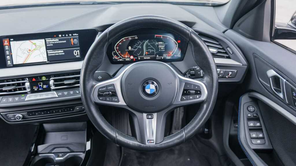 BMW 1 Series 118I 136 M Sport Step Lcp 2023 YW73LHC Black #5