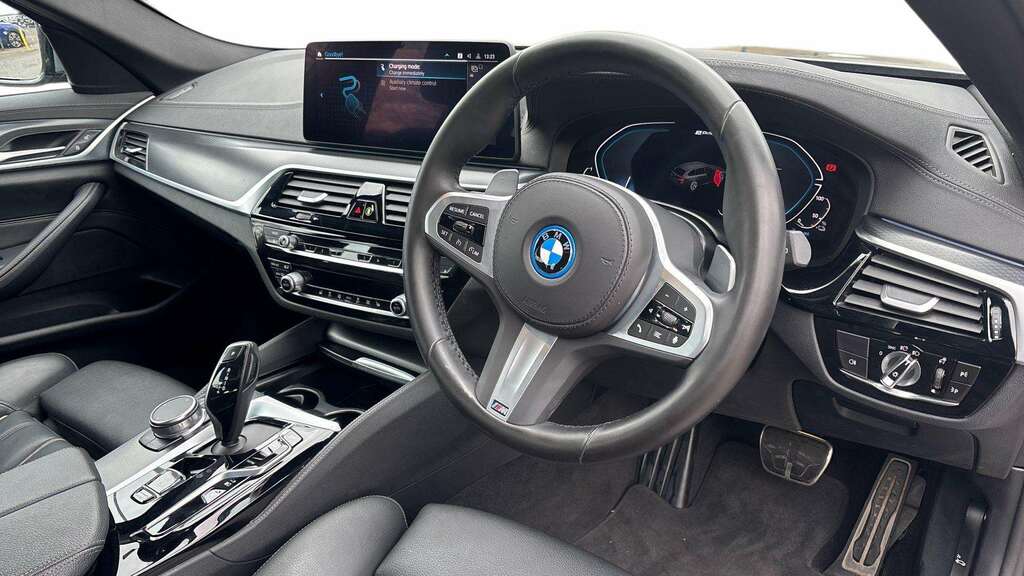 BMW 5 Series 530E M Sport 2023 LN23MUA Grey #6