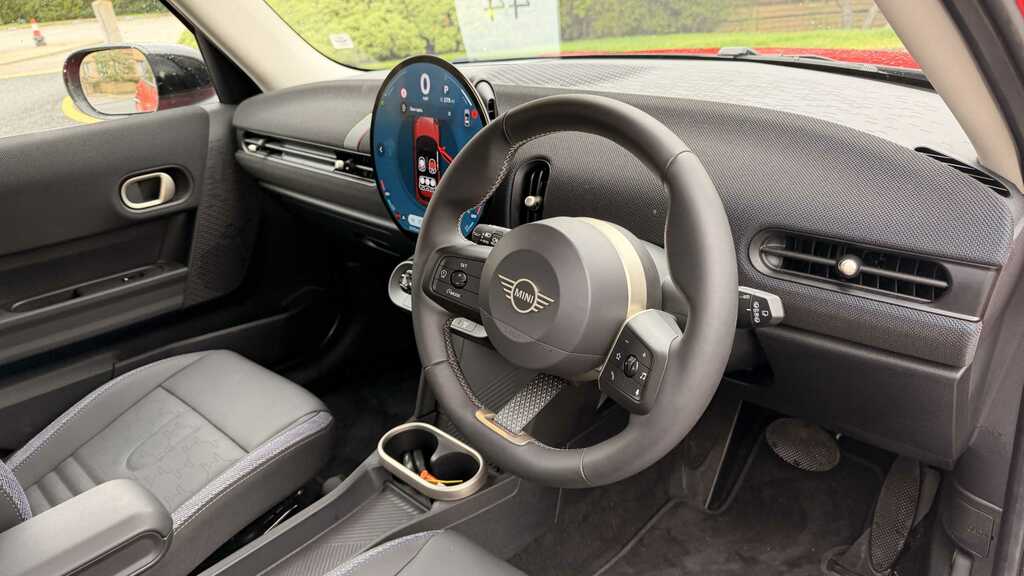 Mini Hatch 1.5 C Classic 2025 AF75NHO Red #6