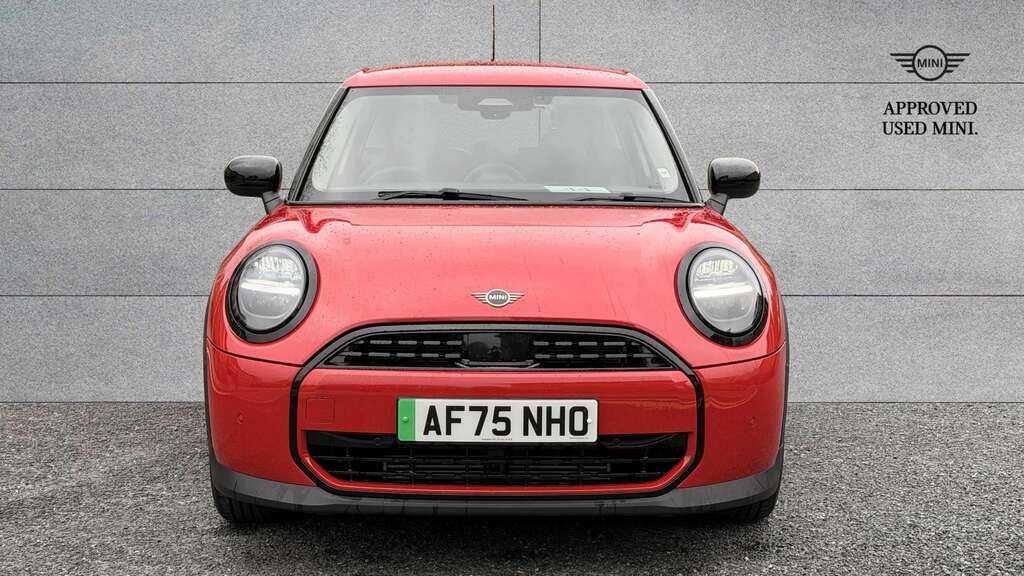 Mini Hatch 1.5 C Classic 2025 AF75NHO Red #5