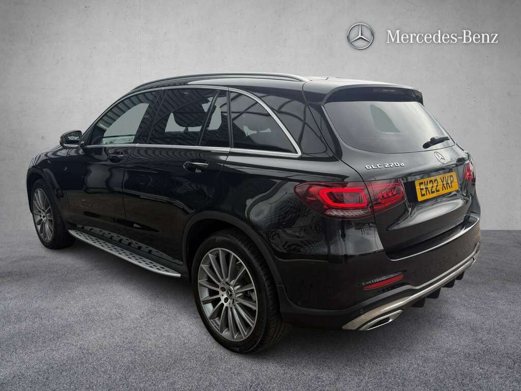 Mercedes-Benz GLC Class 220D 4Matic Amg Line Premium 9G-tronic 2022 EK22XKP Black #4