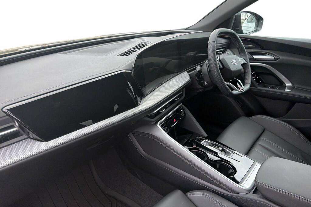 Audi Q5 2.0 Tdi Quattro S Line S Tronic 2025 MW75VZL Black #2