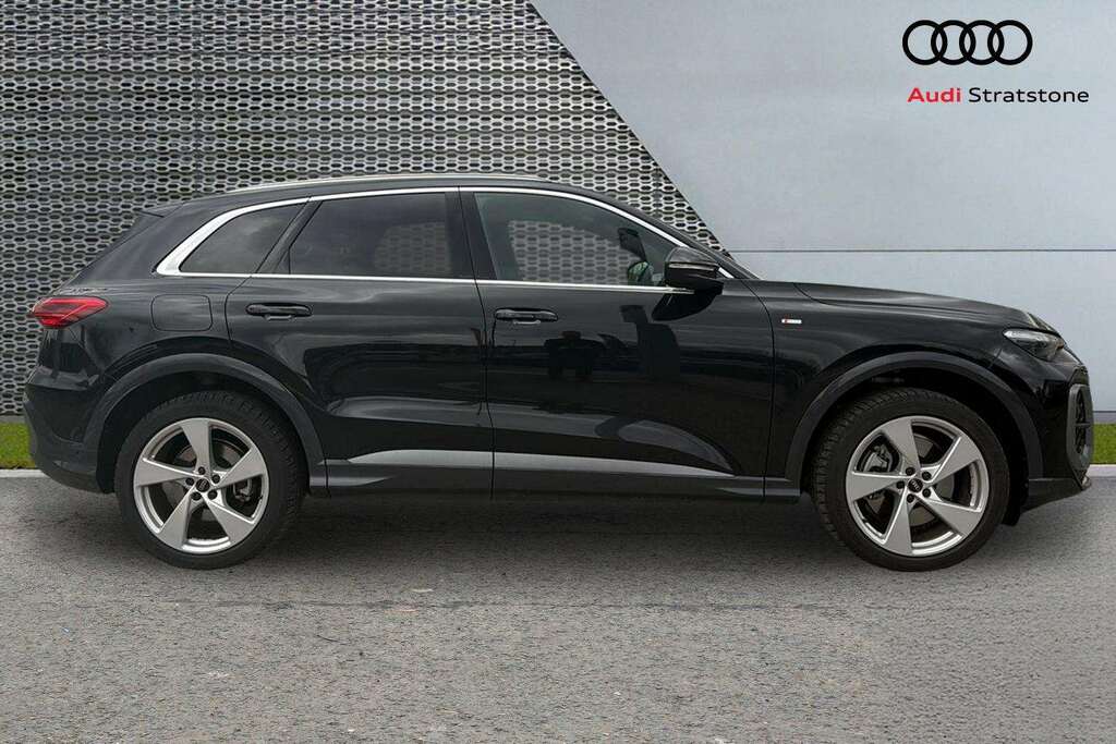 Audi Q5 2.0 Tdi Quattro S Line S Tronic 2025 MW75VZL Black #4
