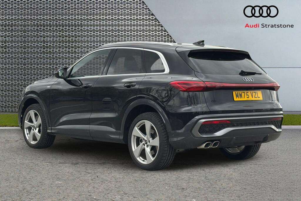 Audi Q5 2.0 Tdi Quattro S Line S Tronic 2025 MW75VZL Black #3