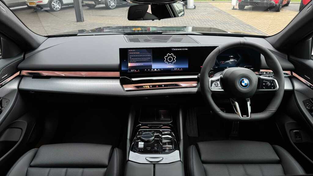 BMW i5 250Kw Edrive40 M Sport 84Kwh 2025 FH75CYW Grey #5
