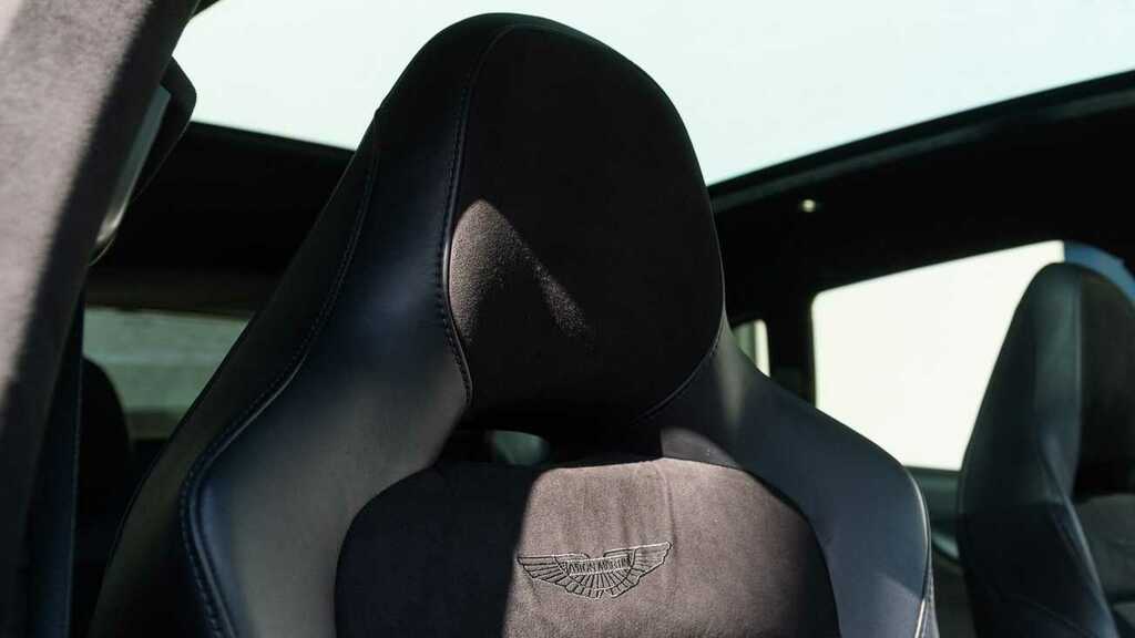 Aston Martin DBX V8 550 Touchtronic 2023 MM23KFZ Grey #5