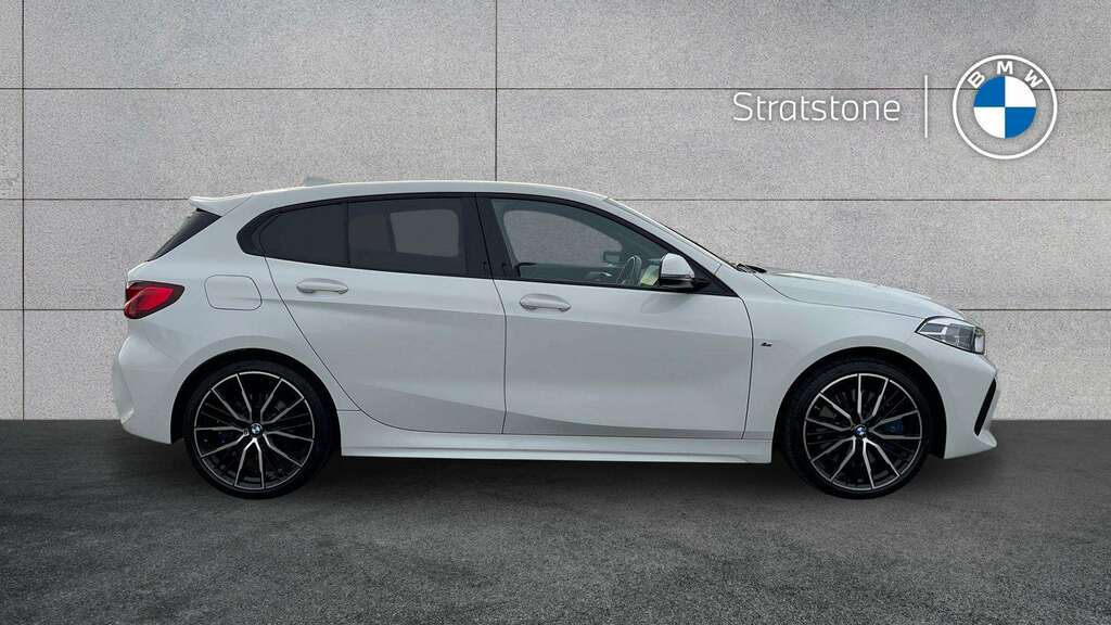 BMW 1 Series 118I 136 M Sport Step Lcp 2023 FH72KKR White #3