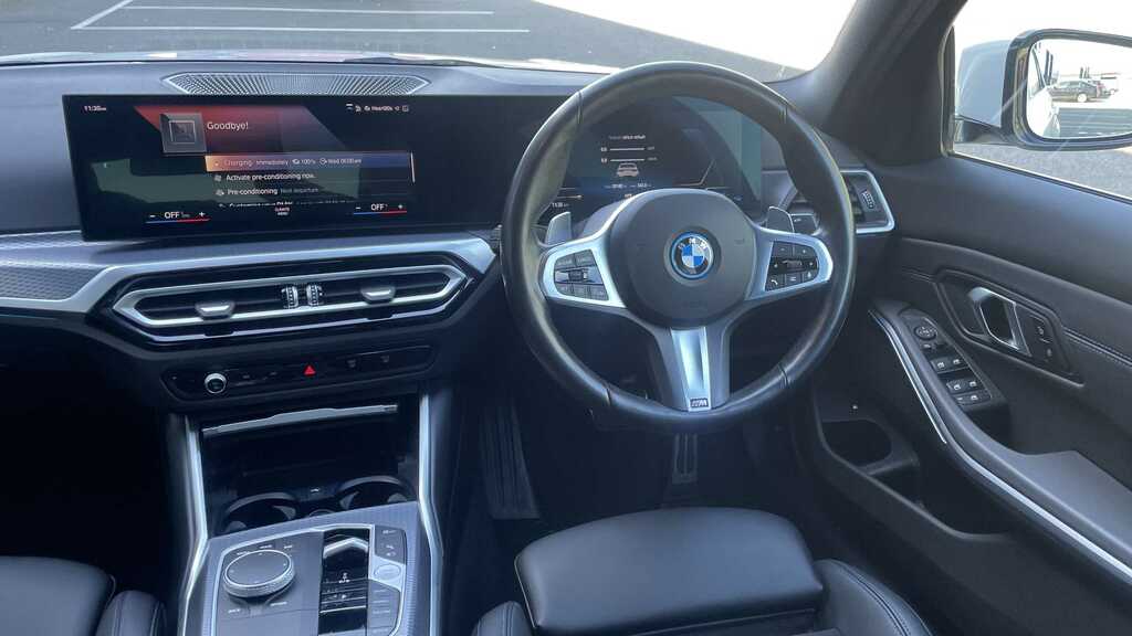 BMW 3 Series 330E M Sport Step 2023 YJ73CLP White #5