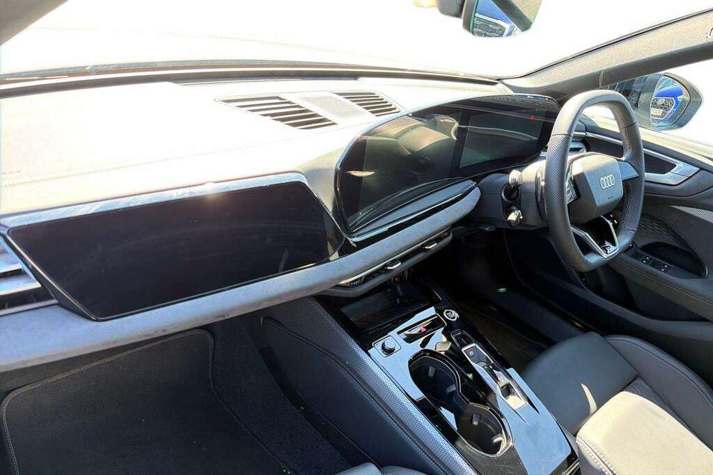 Audi A5 2.0 Tdi Quattro 204 Edition 1 S Tronic 2025 KU75ZCO White #2