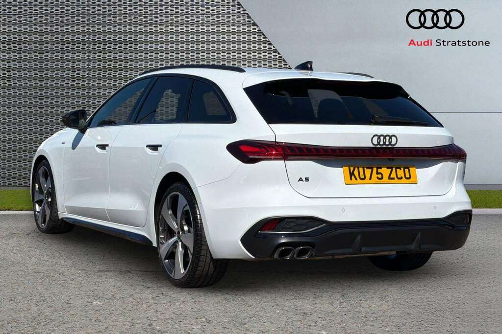 Audi A5 2.0 Tdi Quattro 204 Edition 1 S Tronic 2025 KU75ZCO White #3