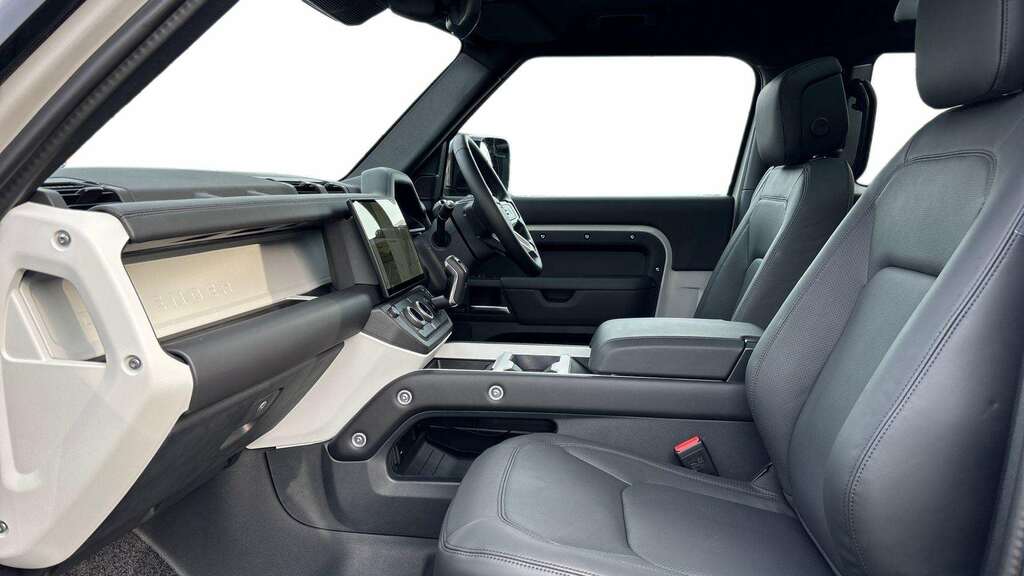 Land Rover Defender 90 3.0 D350 X-dynamic Hse 90 2025 BD75NXF Grey #3