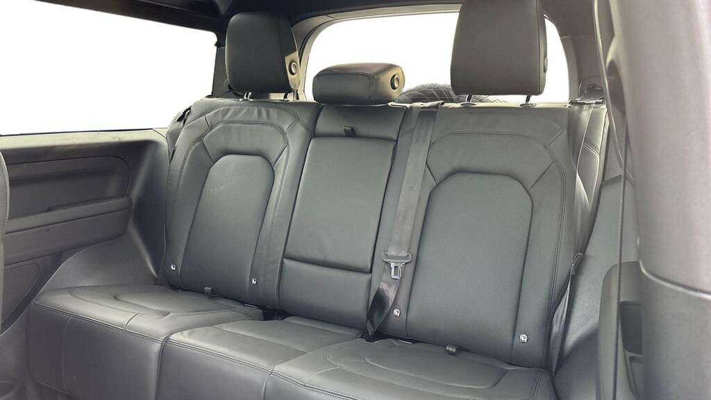 Land Rover Defender 90 3.0 D350 X-dynamic Hse 90 2025 BD75NXF Grey #4