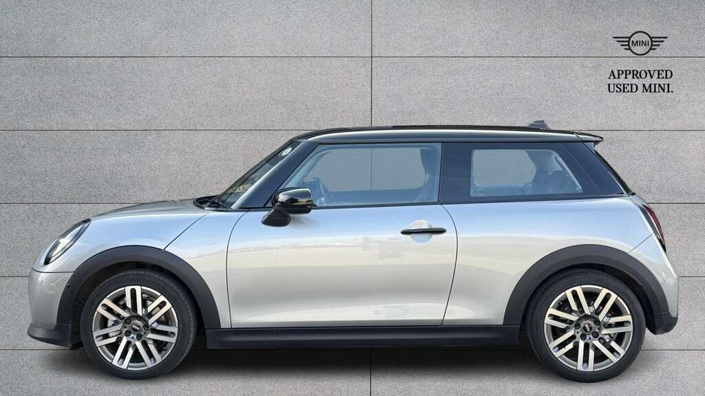 Mini Hatch 1.5 C Classic 2025 YB25JDK Silver #3