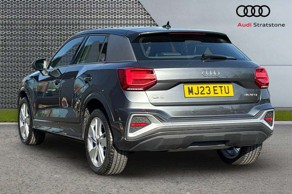 Audi Q2 35 Tfsi S Line S Tronic 2023 MJ23ETU Grey #3