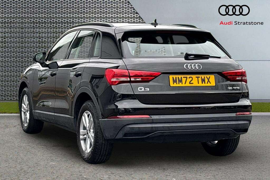 Audi Q3 35 Tfsi Technik S Tronic 2022 MM72TWX Black #3