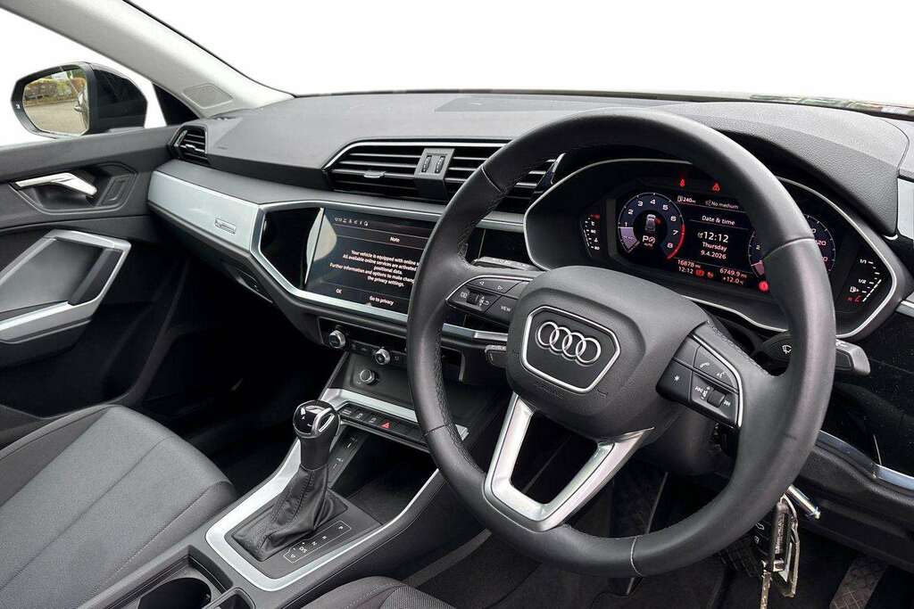 Audi Q3 35 Tfsi Technik S Tronic 2022 MM72TWX Black #6