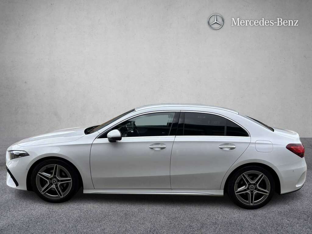 Mercedes-Benz A Class A200 Amg Line Executive 2023 VX73OPO White #5