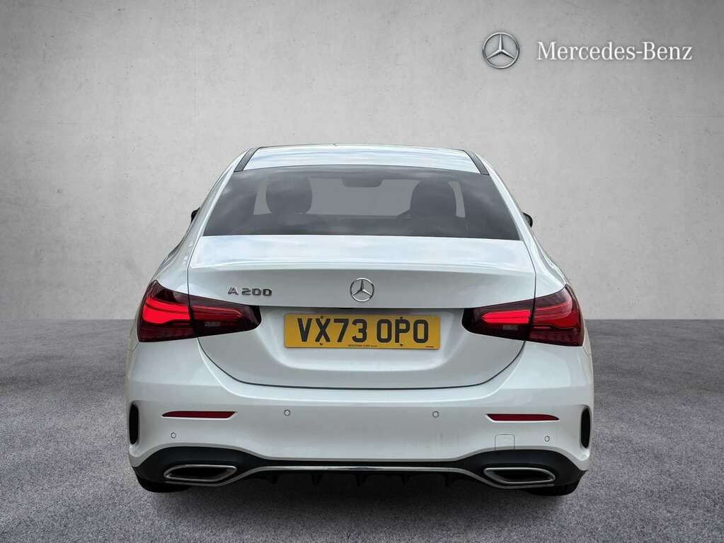 Mercedes-Benz A Class A200 Amg Line Executive 2023 VX73OPO White #6