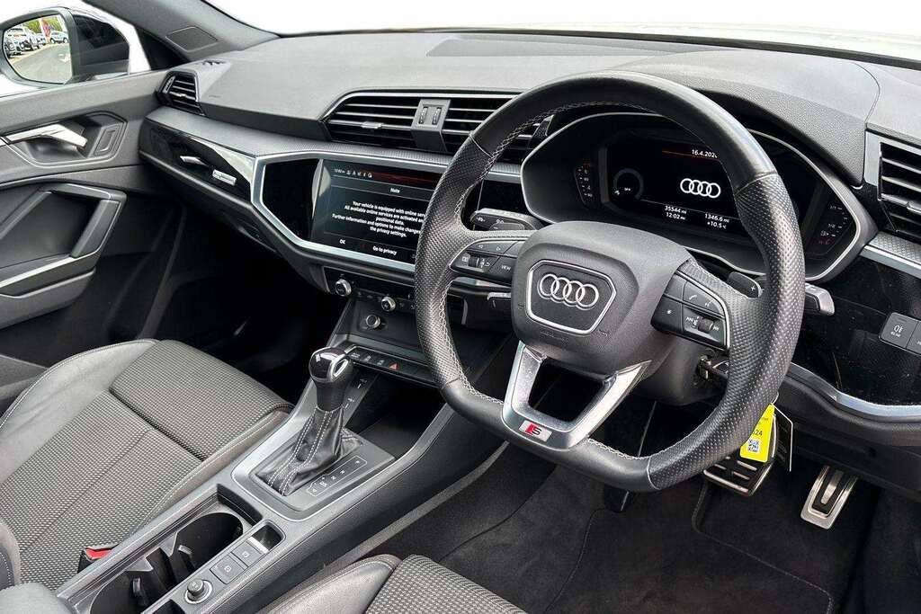 Audi Q3 35 Tfsi Black Edition S Tronic 2022 ME72DFN White #6