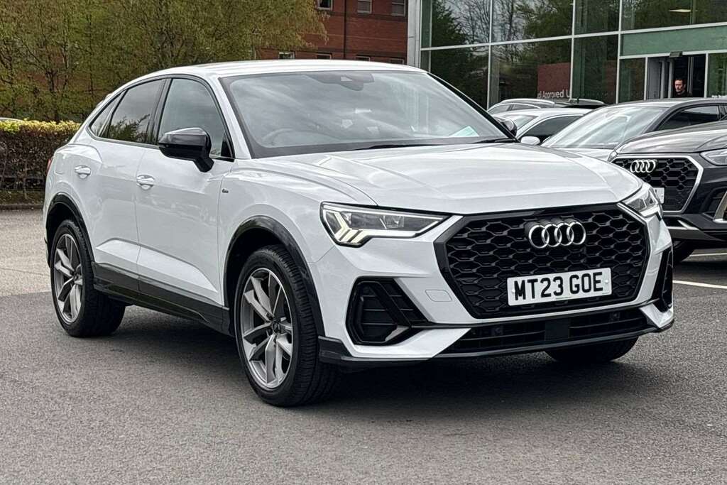 Audi Q3 35 Tfsi Black Edition S Tronic 2023 White