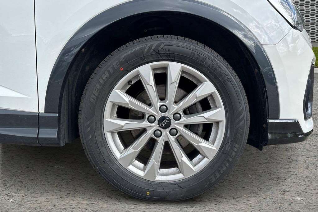 Audi Q3 35 Tfsi Sport S Tronic 2023 ML73XRX White #5