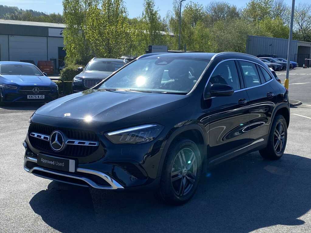 Mercedes-Benz GLA Class 180 Sport Edition 2025 KN25PYD Black #3