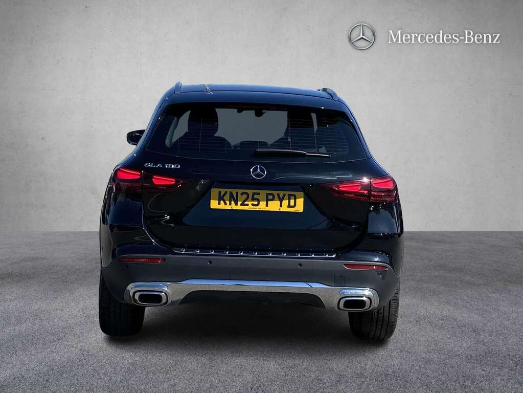 Mercedes-Benz GLA Class 180 Sport Edition 2025 KN25PYD Black #6