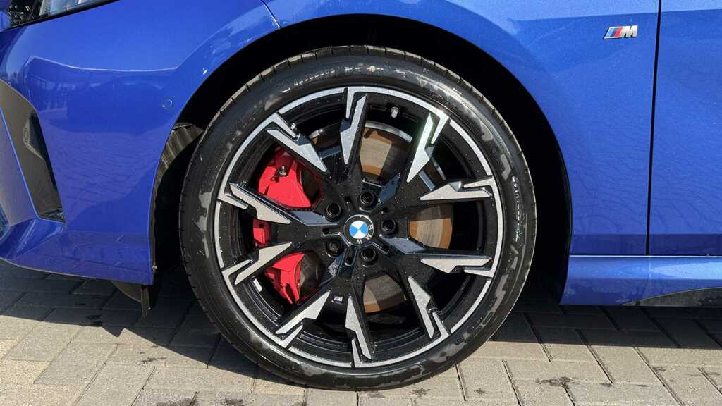 BMW 2 Series 220 M Sport Step 2025 YJ25ZLF Blue #4