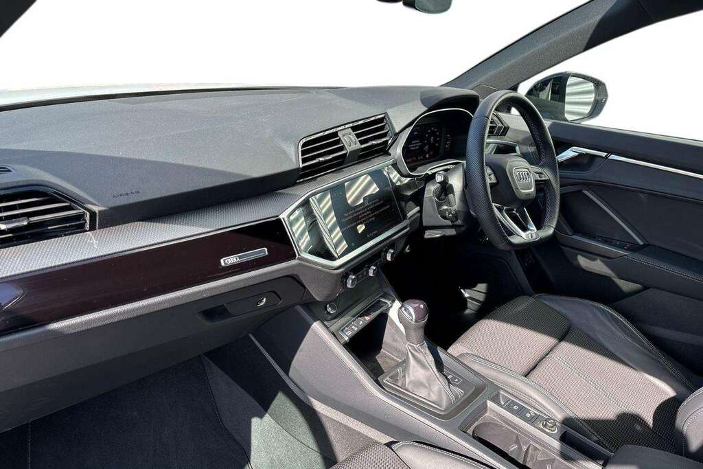 Audi Q3 45 Tfsi E Black Edition S Tronic 2023 MT23DHA White #2