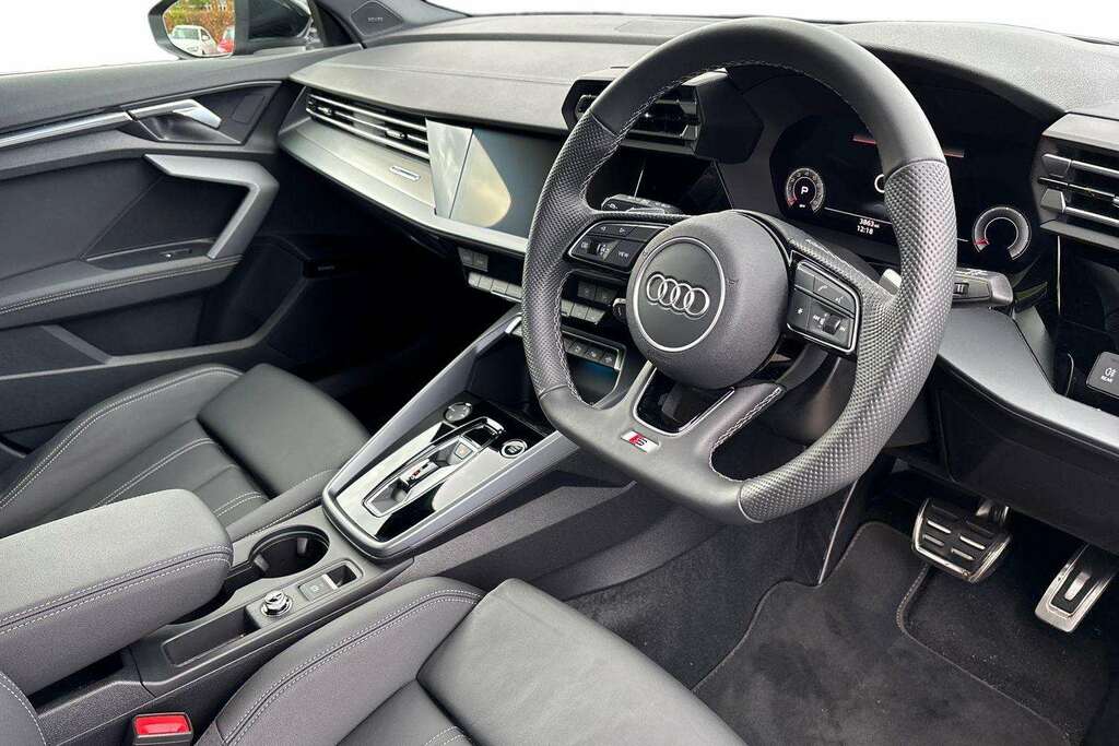 Audi A3 1.5 Tfsi 150 S Line S Tronic 2025 ML75JVD Black #6