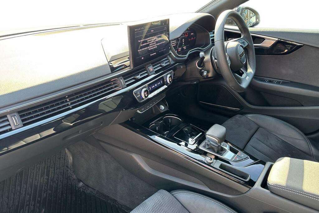 Audi A5 35 Tdi Black Edition S Tronic 2024 LO73BLN White #2
