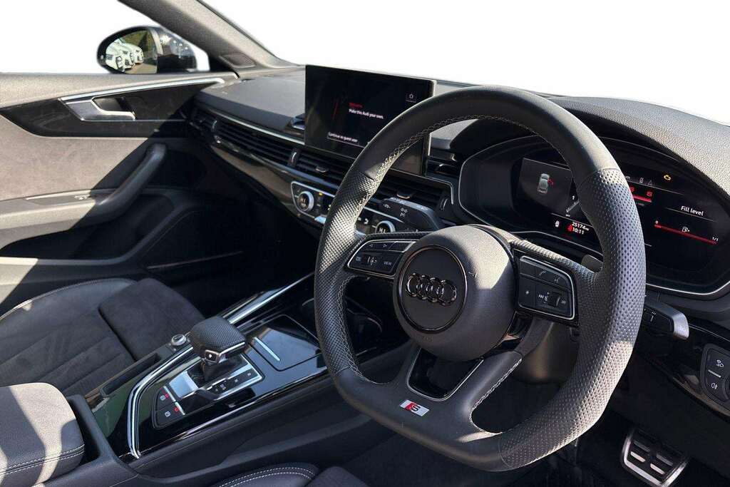 Audi A5 35 Tdi Black Edition S Tronic 2024 LO73BLN White #6