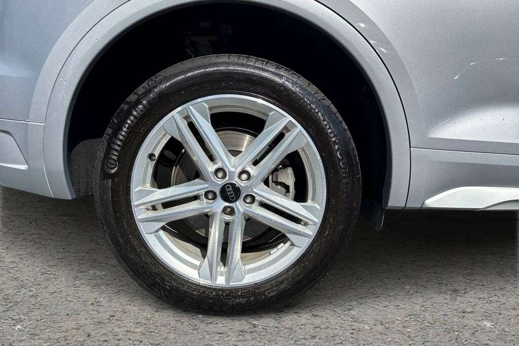 Audi Q5 45 Tfsi Quattro S Line S Tronic 2024 GJ74DPO Silver #5