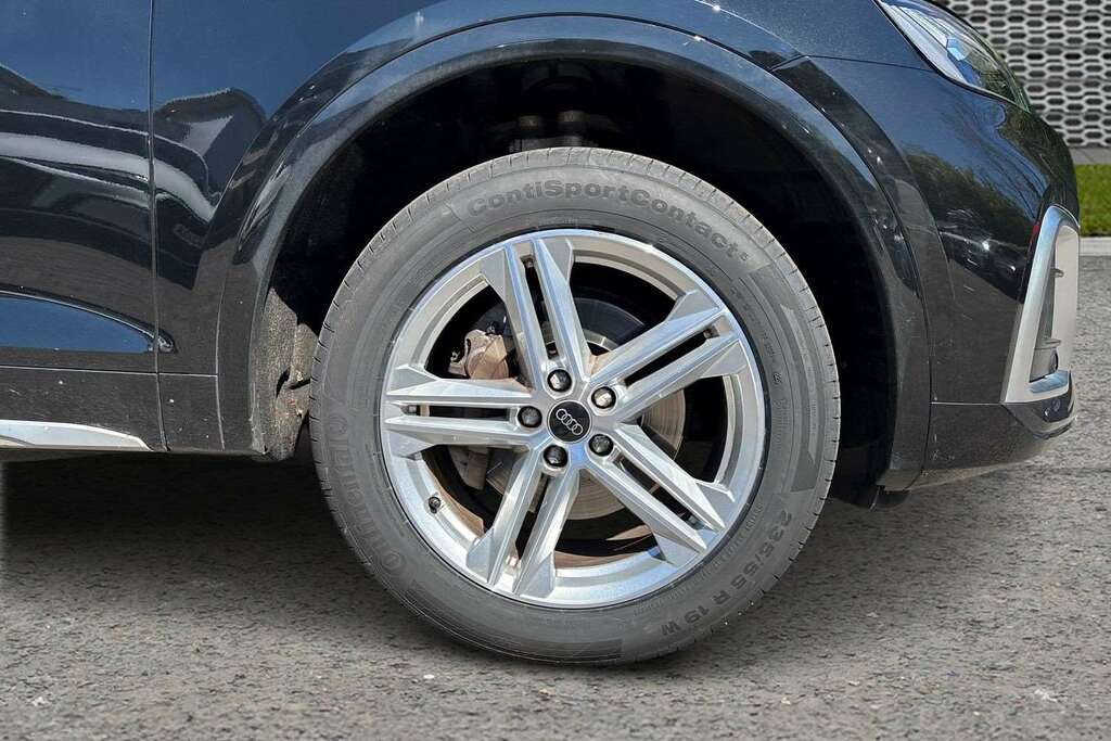 Audi Q5 40 Tdi Quattro S Line S Tronic 2024 MV74LZL Black #5