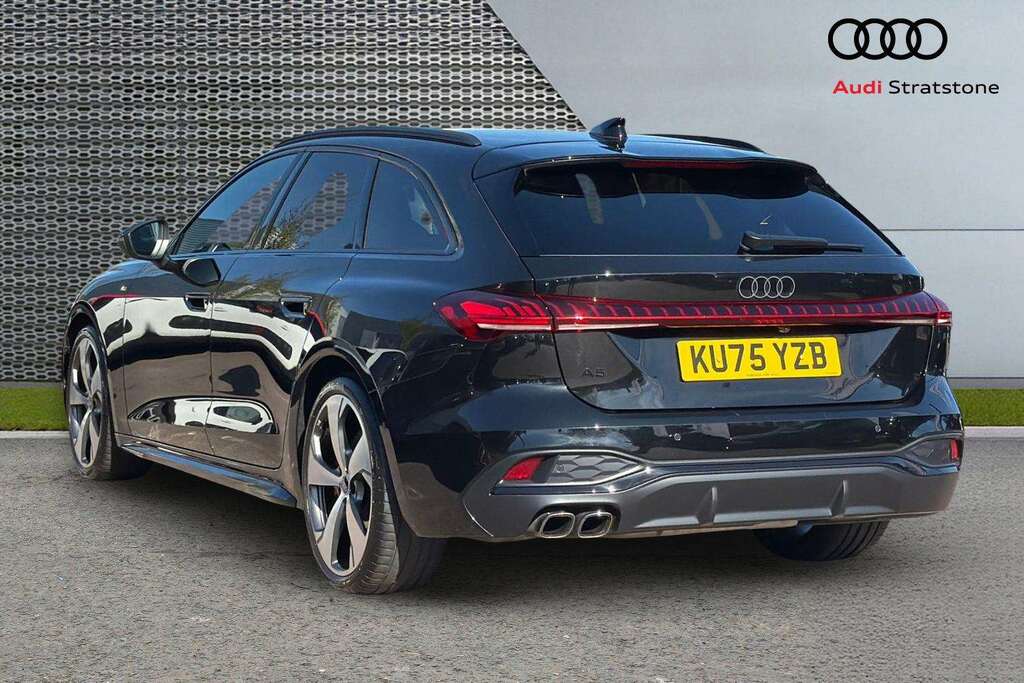 Audi A5 2.0 Tdi Quattro 204 Edition 1 S Tronic 2025 KU75YZB Black #3