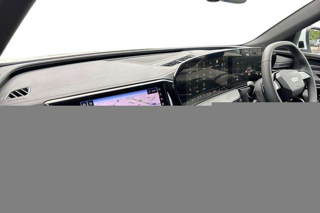 Audi Q5 2.0 Tdi Quattro Launch Edition S Tronic 2025 MH25WUC White #2